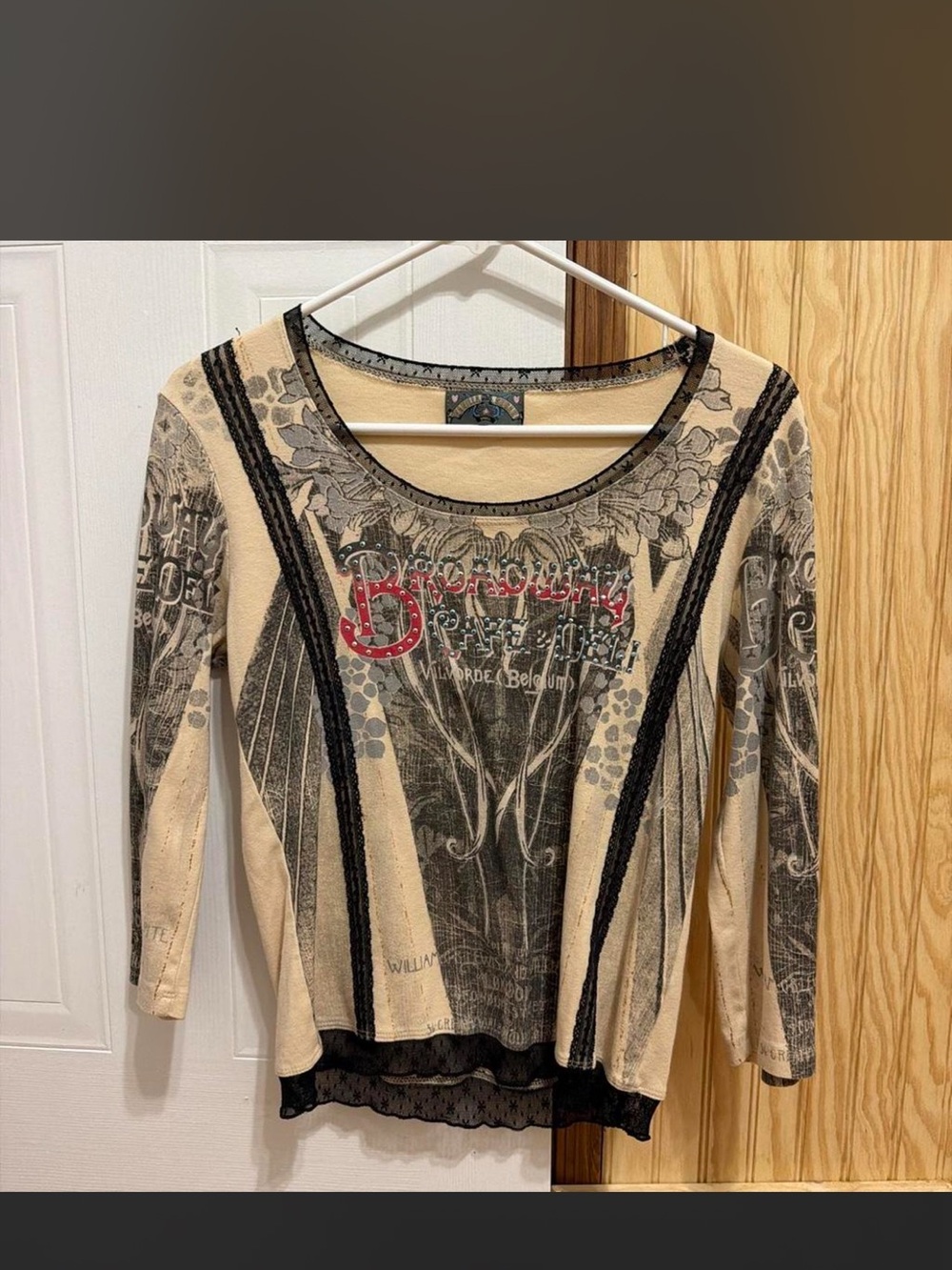 Vanilla Sugar Beige and Black Graphic Scoop Long Sleeve Top